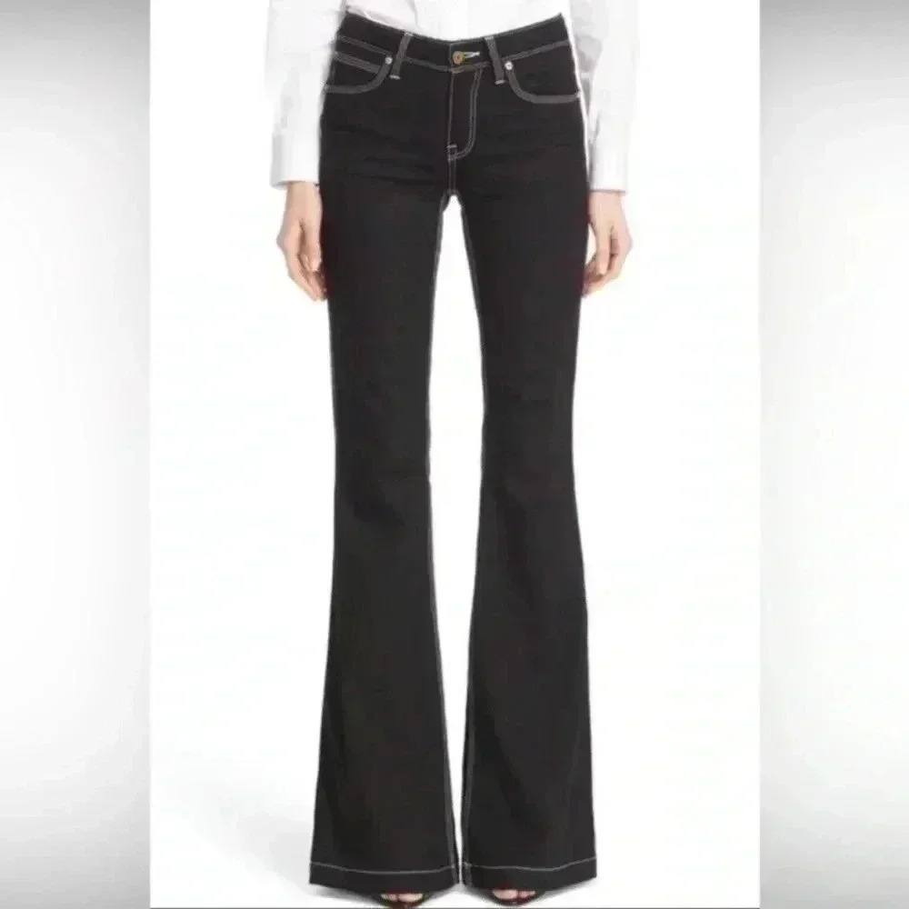 Burberry Brit NWT Black with White Stitching
Denim Flare Leg Jeans Size 25 - Picture 15 of 15